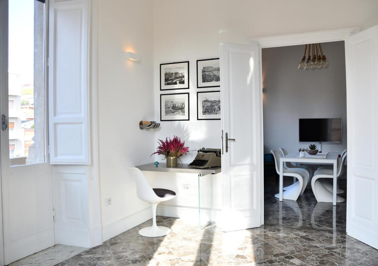 Art View Luxury Apartment Bari Exterior photo